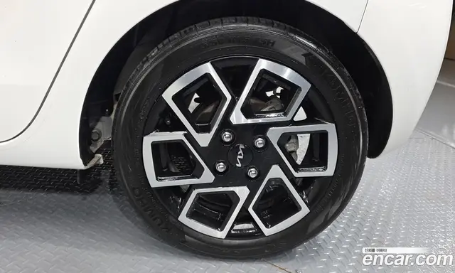 Kia Ray 2024 1.0 автомат (гидро), миниатюра 7