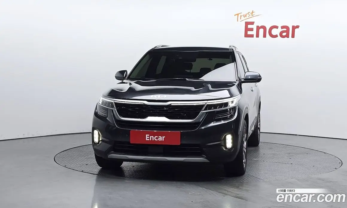 Kia Seltos 2022 1.6 автомат (гидро), фото 3