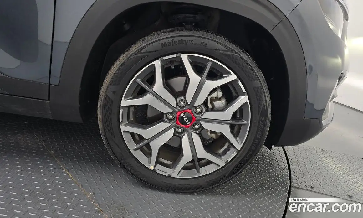 Kia Seltos 2022 1.6 автомат (гидро), фото 33