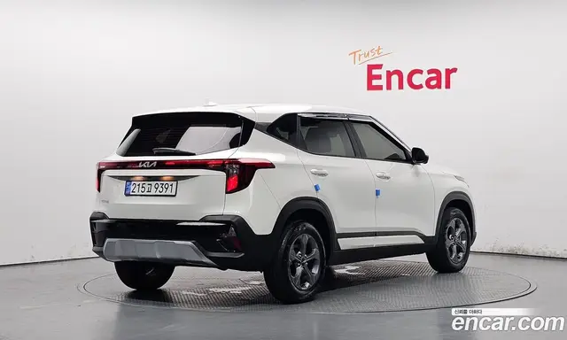 Kia Seltos 2022 1.6 автомат (гидро), миниатюра 2