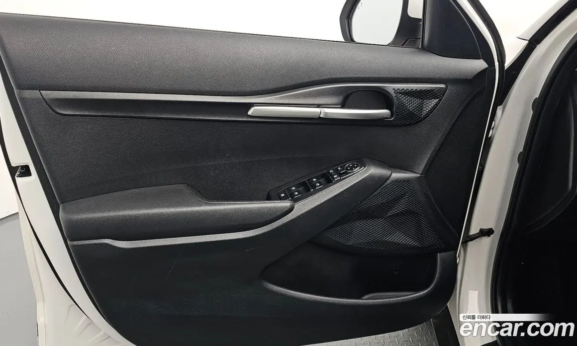 Kia Seltos 2022 1.6 автомат (гидро), фото 14