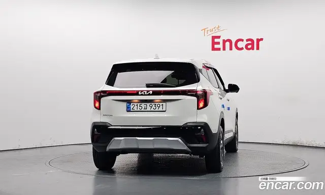 Kia Seltos 2022 1.6 автомат (гидро), миниатюра 4