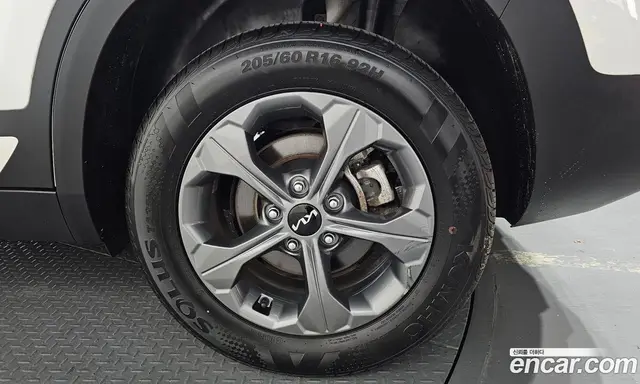 Kia Seltos 2022 1.6 автомат (гидро), миниатюра 7