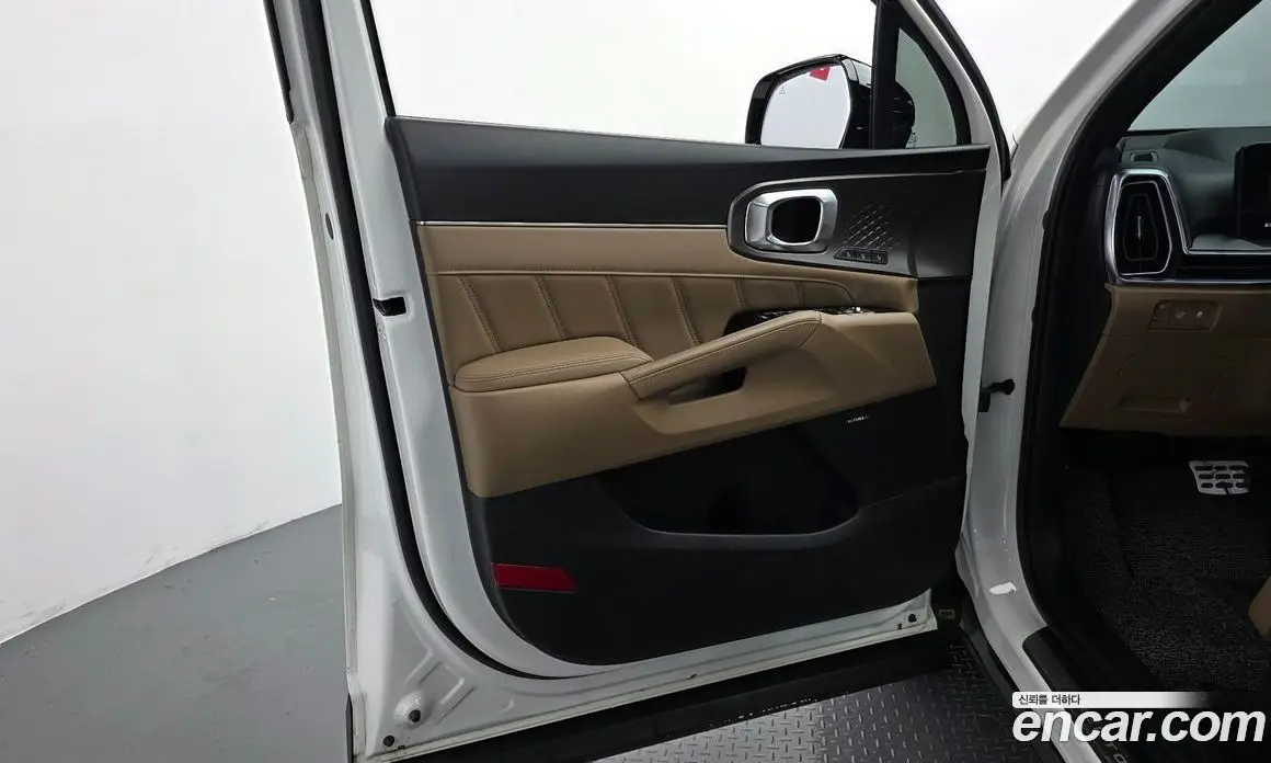 Kia Sorento 2024 1.6 автомат (гидро), фото 14