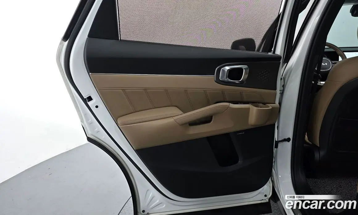 Kia Sorento 2024 1.6 автомат (гидро), фото 15