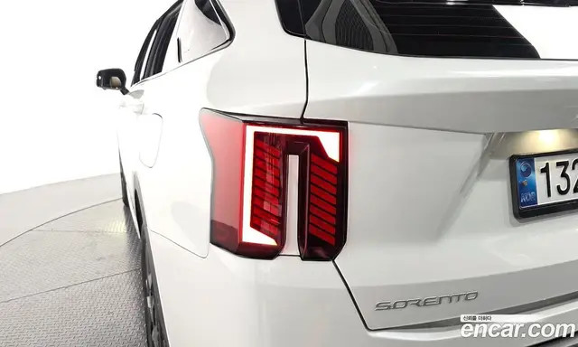 Kia Sorento 2024 1.6 автомат (гидро), миниатюра 9