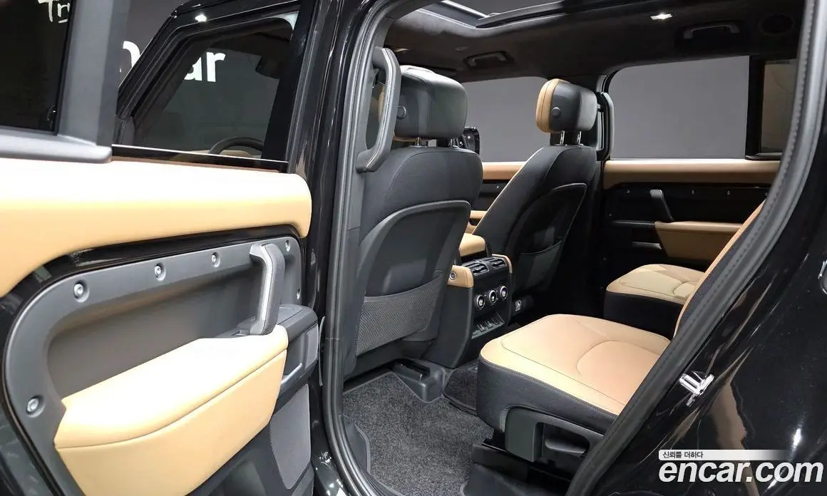 Land Rover Defender 2026 3.0 автомат (гидро), фото 11