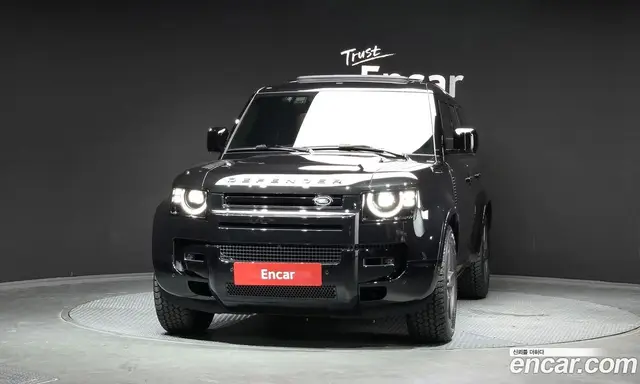 Land Rover Defender 2026 3.0 автомат (гидро), миниатюра 3