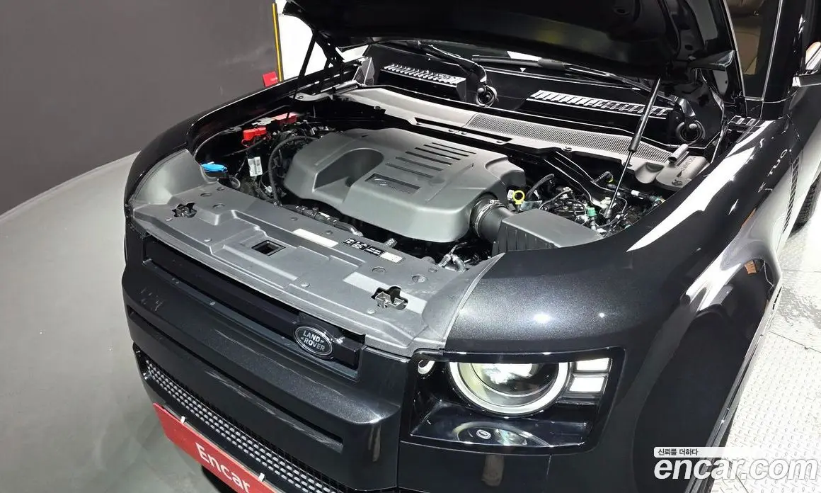 Land Rover Defender 2026 3.0 автомат (гидро), фото 6
