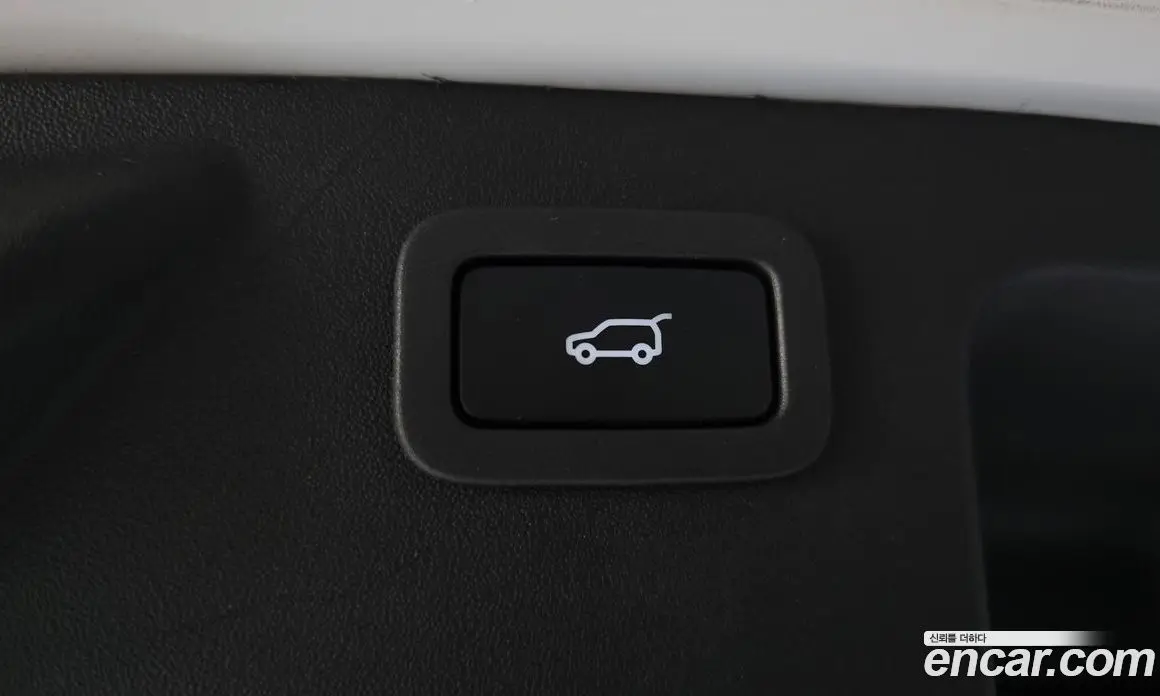 Land Rover Discovery Sport 2017 2.0 автомат (гидро), фото 22