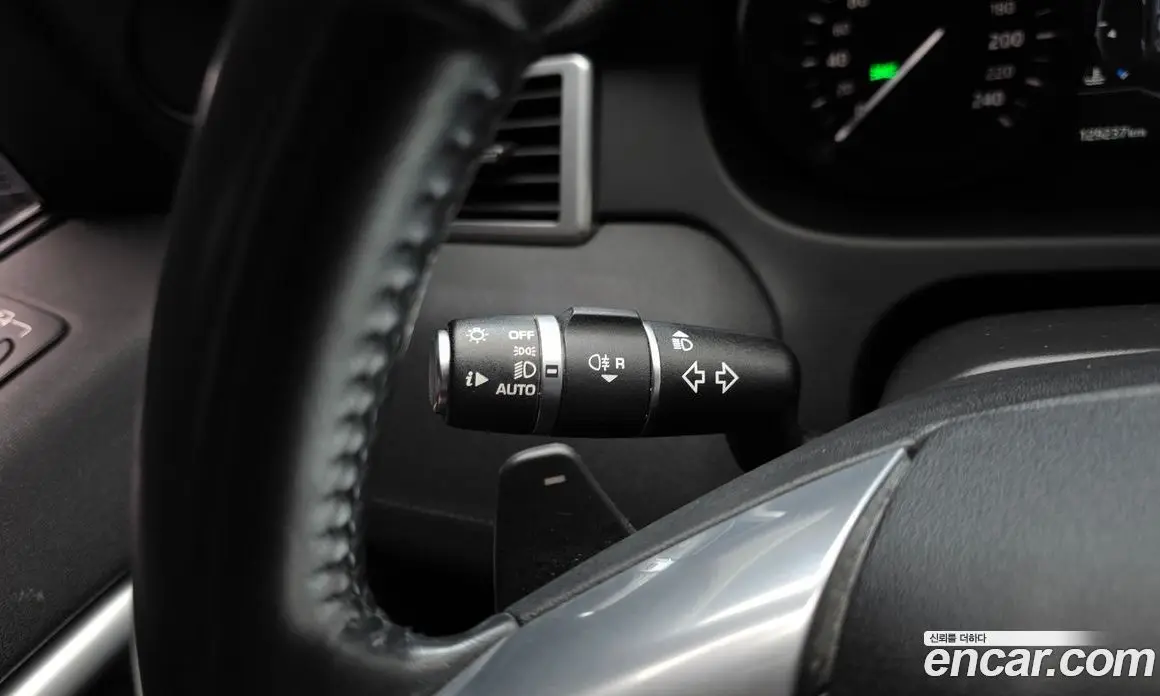 Land Rover Discovery Sport 2017 2.0 автомат (гидро), фото 30