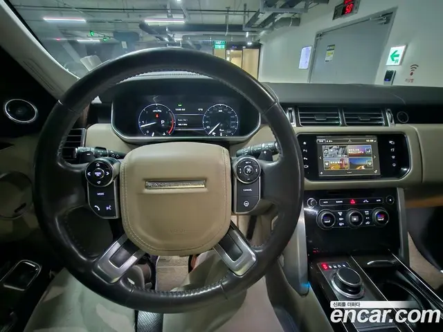 Land Rover Range Rover 2016 4.4 автомат (гидро), миниатюра 8