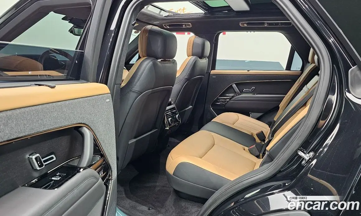 Land Rover Range Rover Sport 2025 3.0 автомат (гидро), фото 16