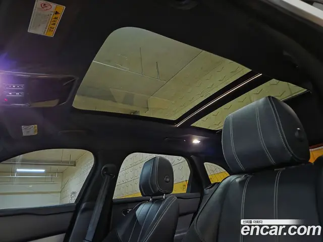 Land Rover Range Rover Velar 2018 3.0 автомат (гидро), миниатюра 10