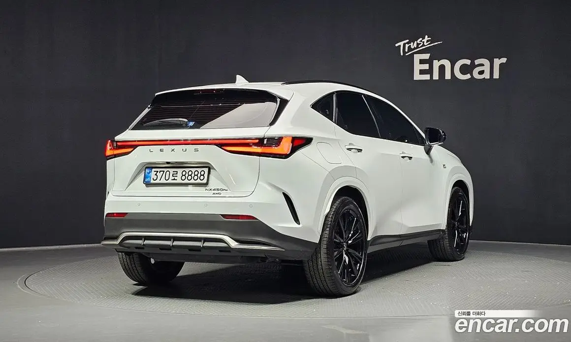 Lexus NX 2025 2.5 автомат (гидро), фото 2 Lexus NX 2025 2.5 автомат (гидро), фото 2