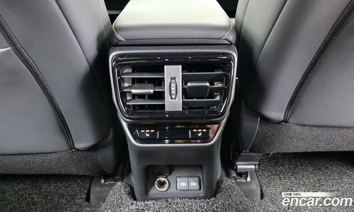 Lexus NX 2025 2.5 автомат (гидро), фото 18 Lexus NX 2025 2.5 автомат (гидро), фото 18