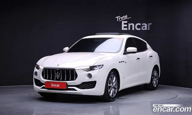 Maserati Levante 2018 3.0 автомат (гидро), миниатюра 1