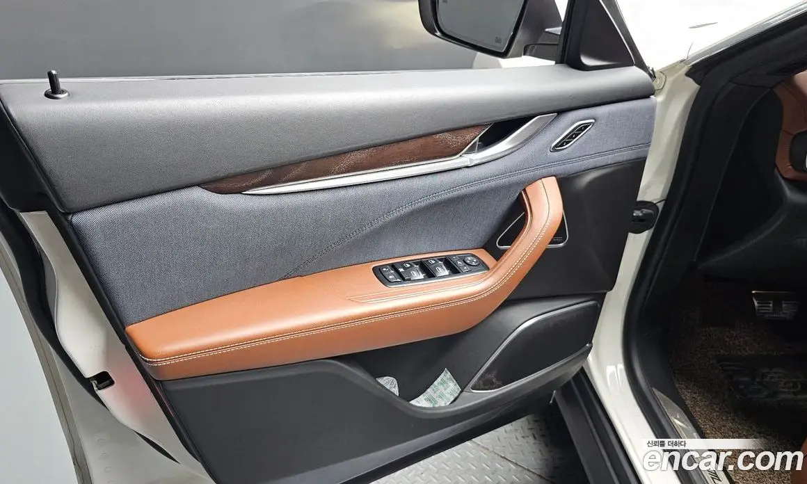 Maserati Levante 2018 3.0 автомат (гидро), фото 14