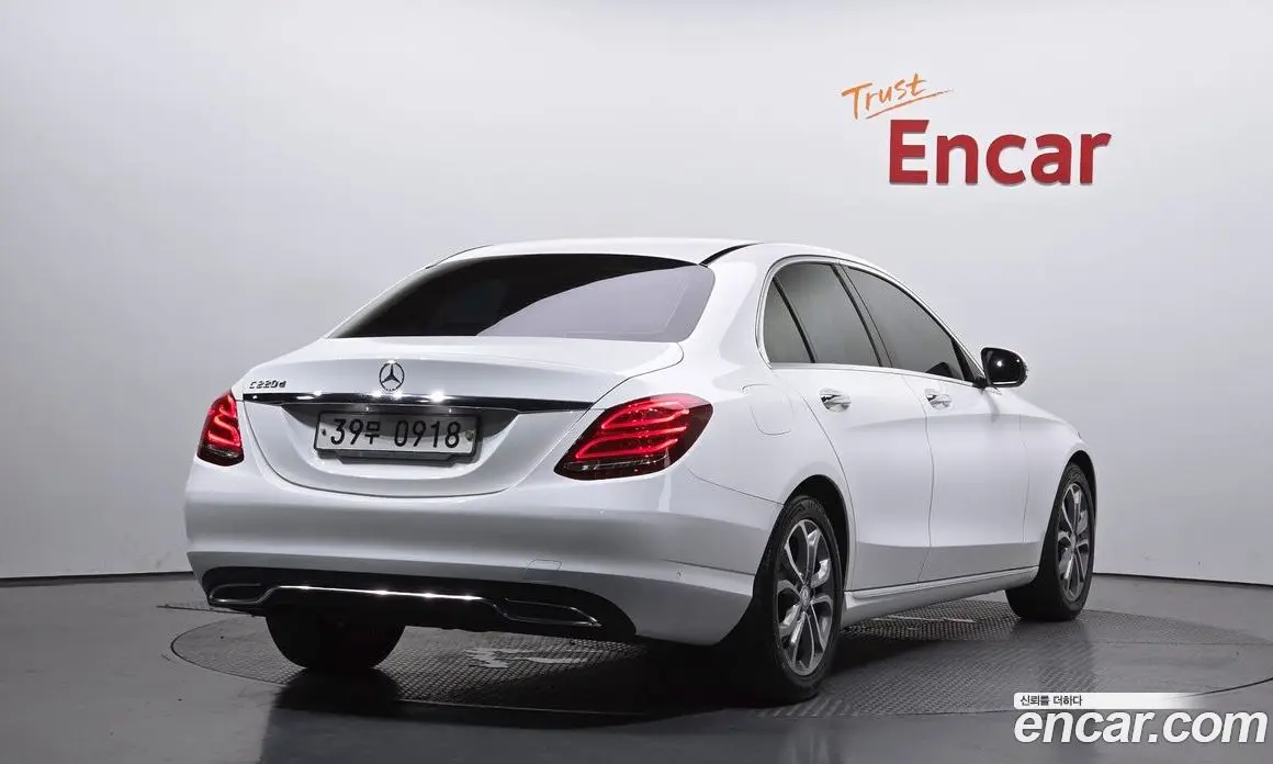 Mercedes-Benz C-Class 2015 2.1 гидро, фото 1 Mercedes-Benz C-Class 2015 2.1 гидро, фото 1