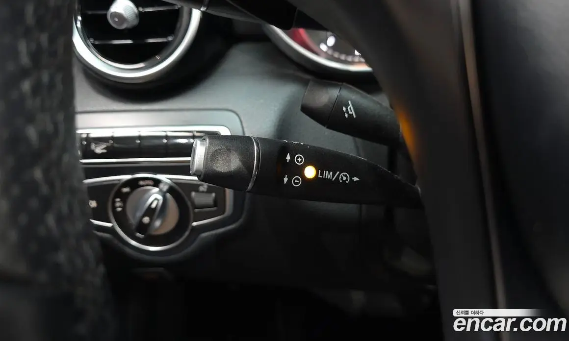 Mercedes-Benz C-Class 2015 2.1 гидро, фото 23 Mercedes-Benz C-Class 2015 2.1 гидро, фото 23