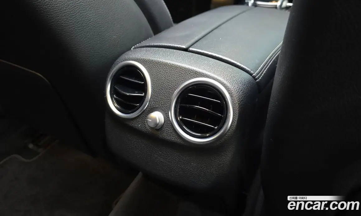 Mercedes-Benz C-Class 2015 2.1 гидро, фото 28 Mercedes-Benz C-Class 2015 2.1 гидро, фото 28