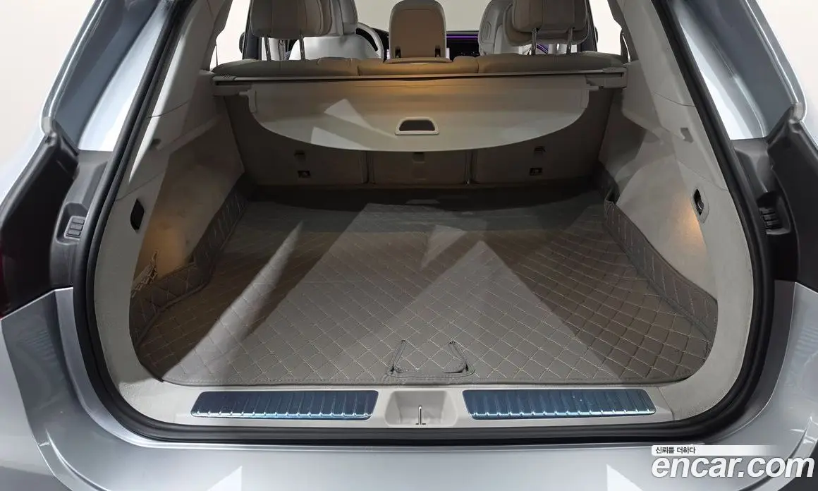 Mercedes-Benz EQS 2023 0.3 гидро, фото 26