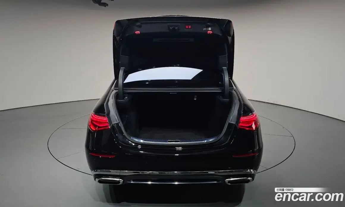 Mercedes-Benz S-Class 2025 4.0 гидро, фото 40