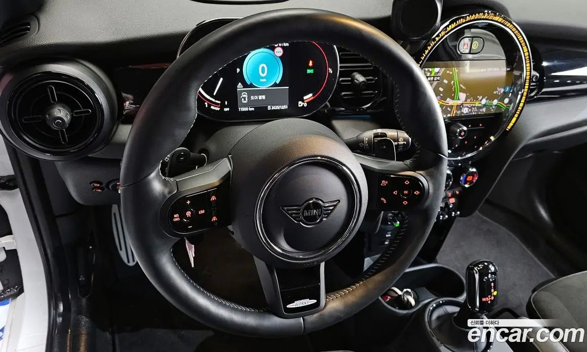Mini Cooper 2024 2.0 автомат (гидро), фото 12