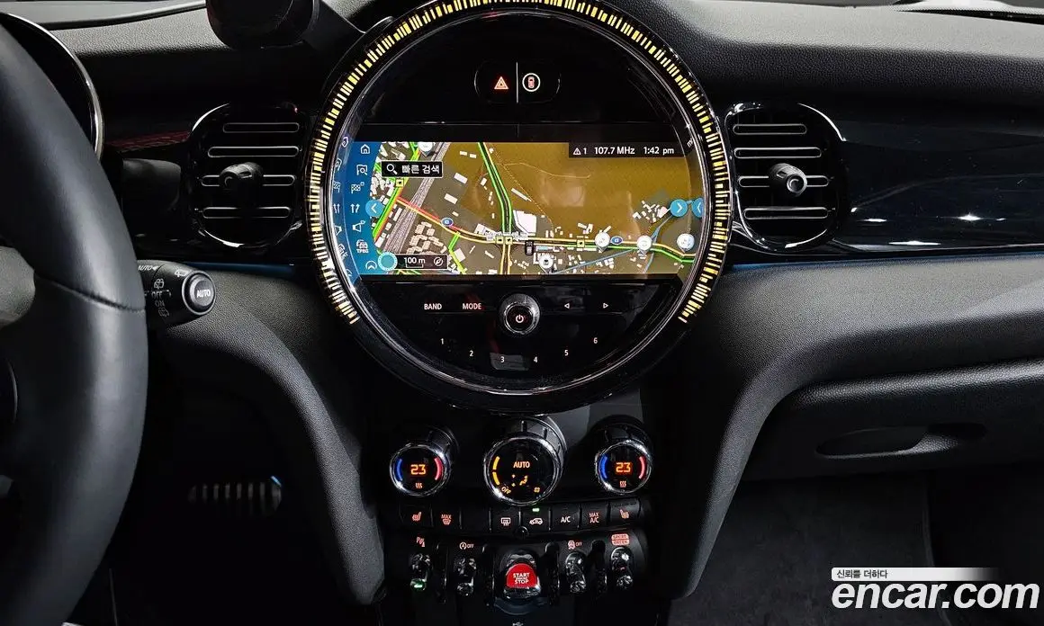 Mini Cooper 2024 2.0 автомат (гидро), фото 13