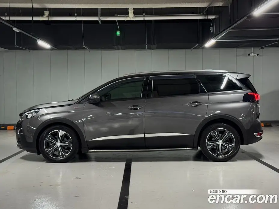 Peugeot 5008 2018 1.6 автомат (гидро), фото 19