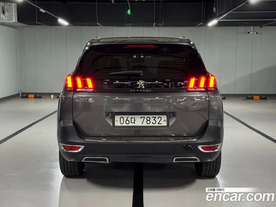 Peugeot 5008 2018 1.6 автомат (гидро), фото 4