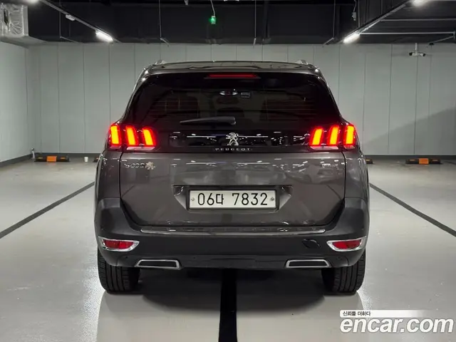 Peugeot 5008 2018 1.6 автомат (гидро), миниатюра 4