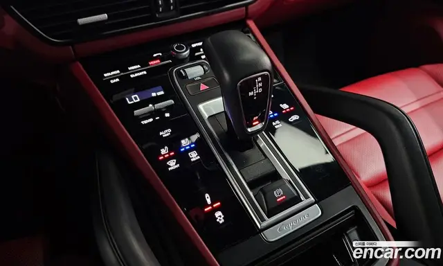 Porsche Cayenne 2021 3.0 автомат (гидро), миниатюра 12