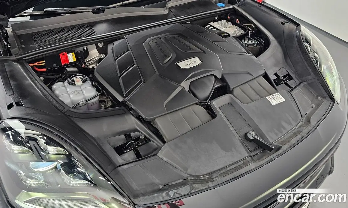 Porsche Cayenne 2021 3.0 автомат (гидро), фото 6