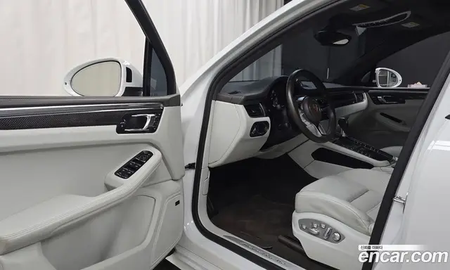 Porsche Macan 2016 3.6 автомат (гидро), миниатюра 10