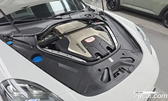 Porsche Panamera 2019 4.0 автомат (гидро), миниатюра 6
