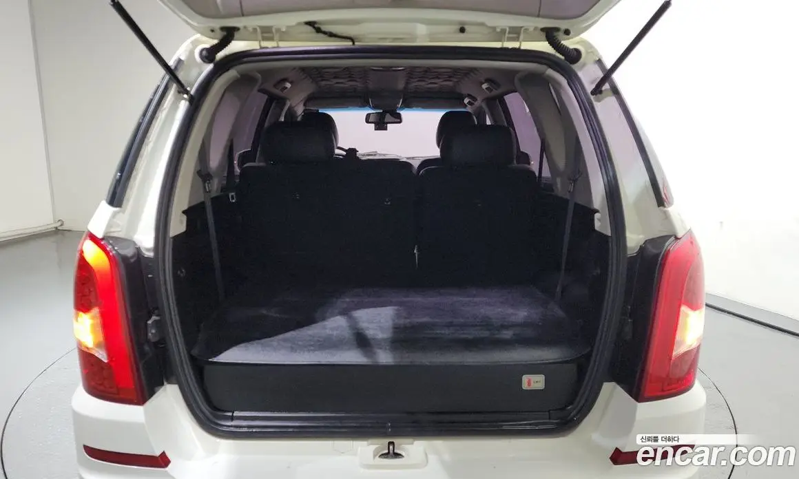 SsangYong Rexton 2013 2.0 автомат (гидро), фото 20