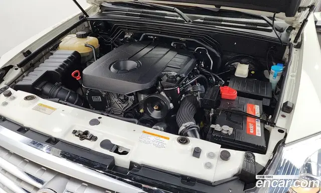 SsangYong Rexton 2013 2.0 автомат (гидро), миниатюра 6