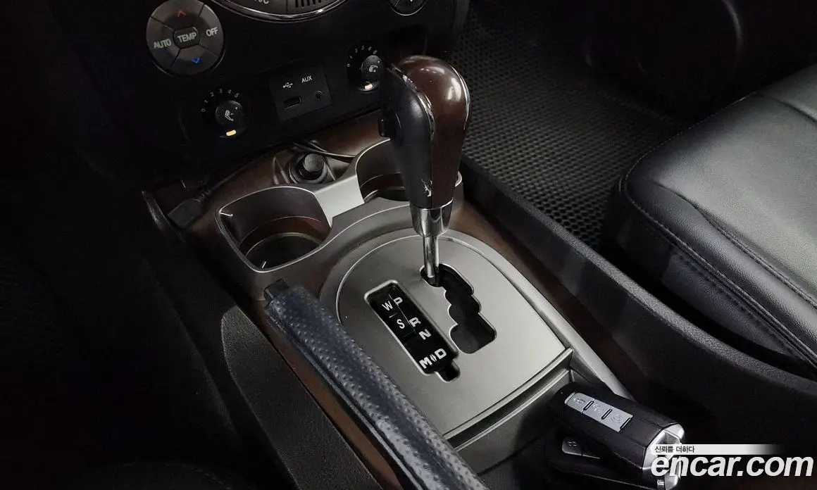SsangYong Rexton 2013 2.0 автомат (гидро), фото 9