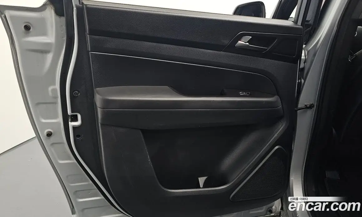 SsangYong Rexton 2020 2.2 автомат (гидро), фото 15