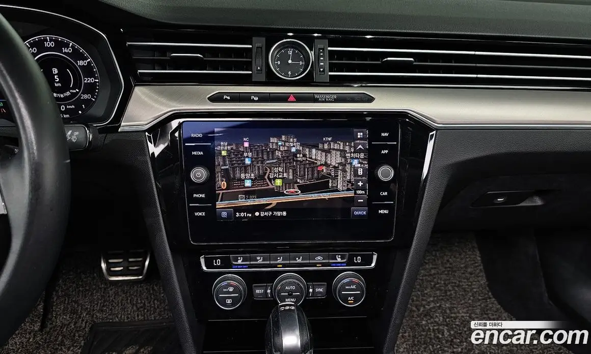 Volkswagen Arteon 2019 2.0 автомат (гидро), фото 20