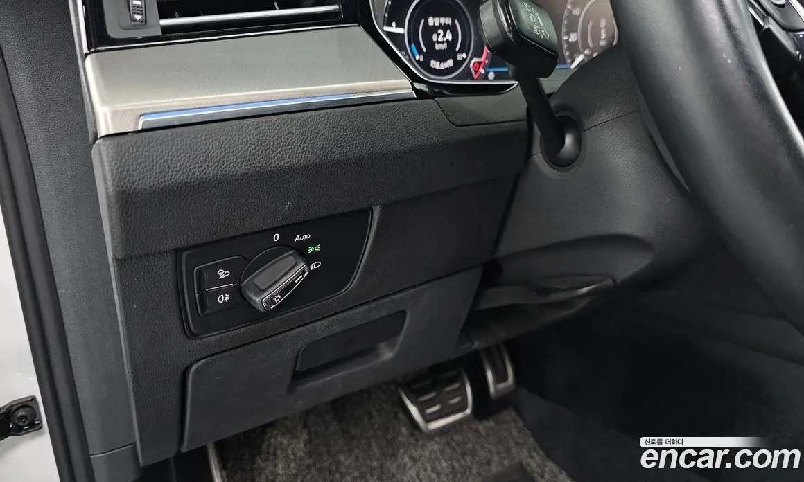 Volkswagen Arteon 2019 2.0 автомат (гидро), фото 26