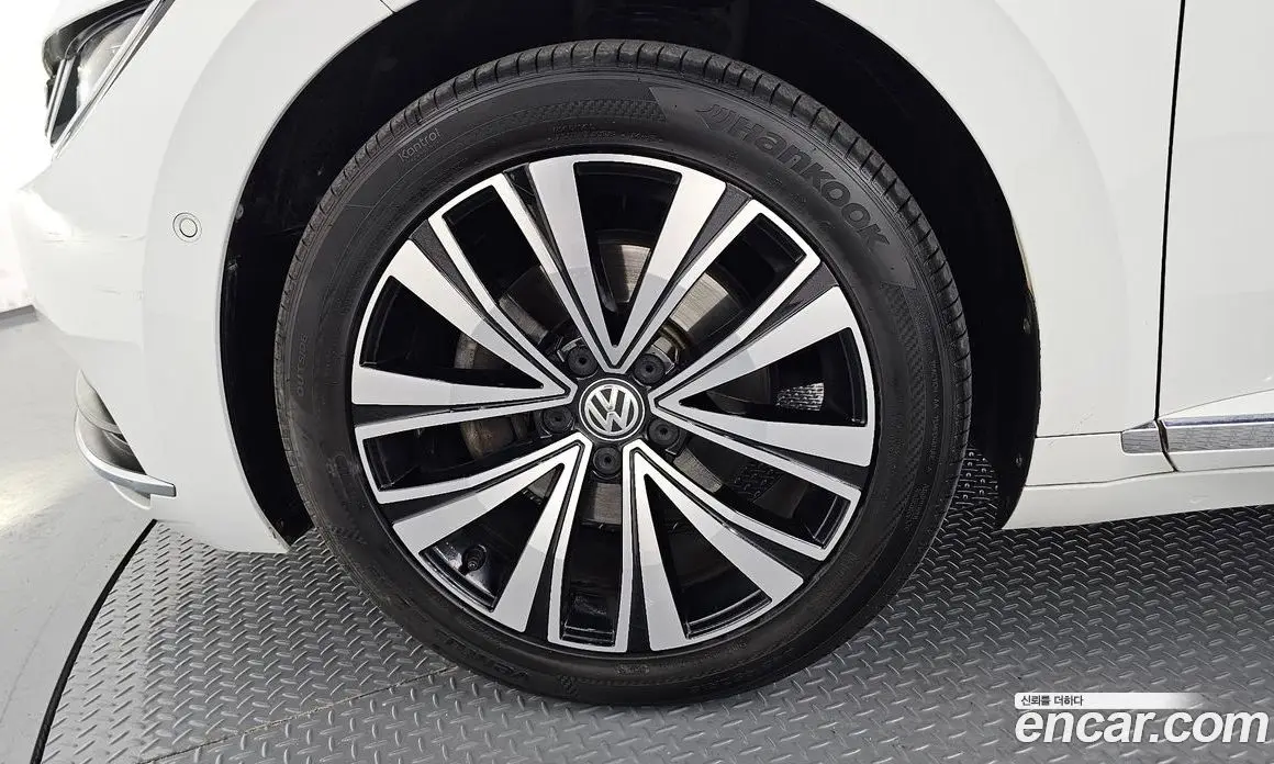 Volkswagen Arteon 2019 2.0 автомат (гидро), фото 5