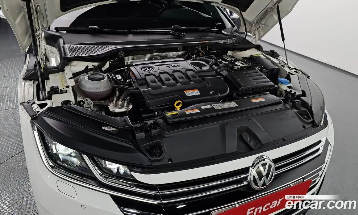Volkswagen Arteon 2019 2.0 автомат (гидро), фото 6