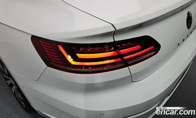 Volkswagen Arteon 2019 2.0 автомат (гидро), миниатюра 9