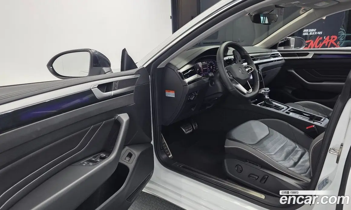 Volkswagen Arteon 2023 2.0 автомат (гидро), фото 13
