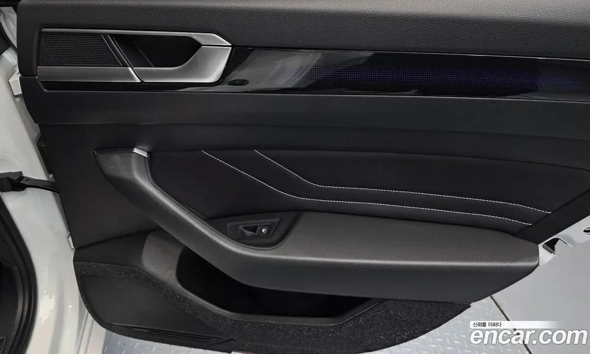 Volkswagen Arteon 2023 2.0 автомат (гидро), фото 15