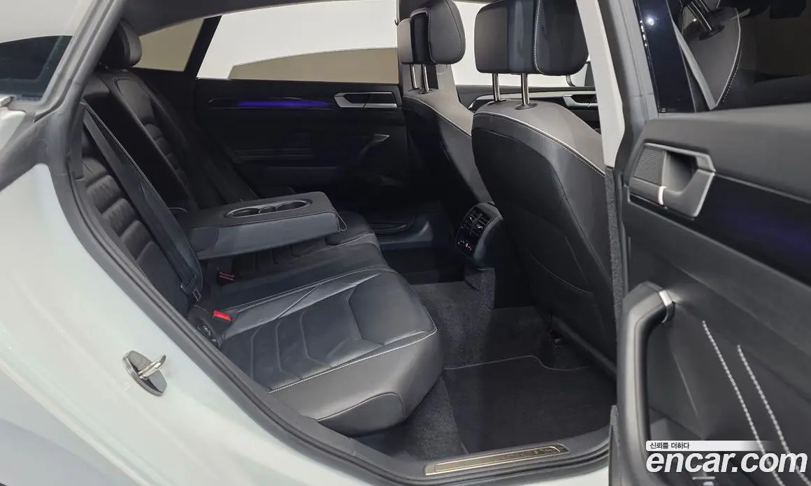 Volkswagen Arteon 2023 2.0 автомат (гидро), фото 18