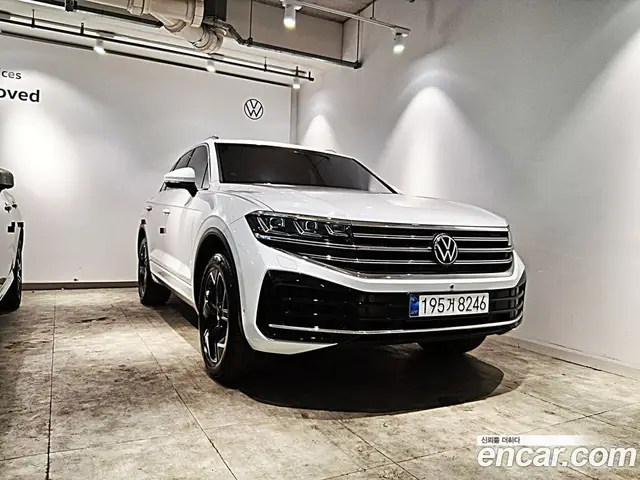 Volkswagen Touareg, 2024, 19 296 км