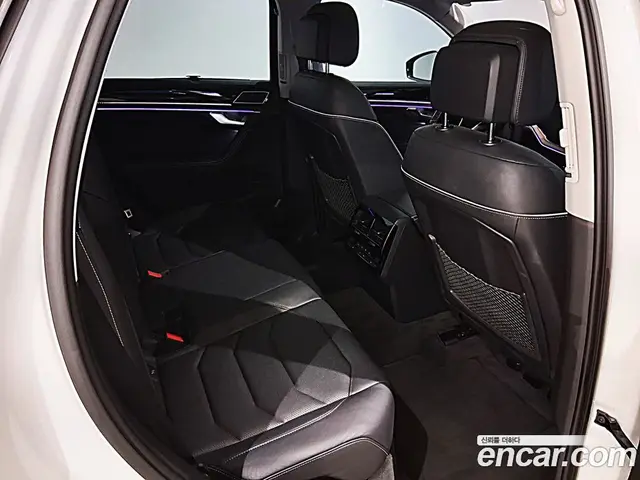 Volkswagen Touareg 2024 3.0 автомат (гидро), миниатюра 8